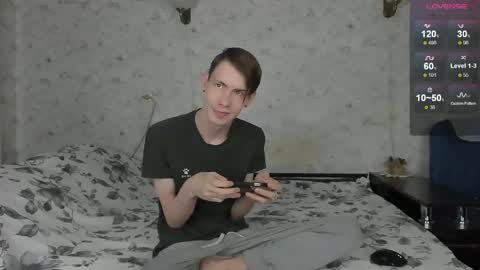 Erick  online show from April 19, 9:10 am