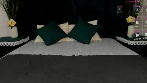 Erick  online show from December 16, 11:49 am