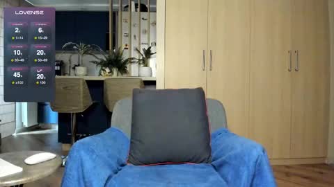 Alex S online show from September 20, 8:39 am