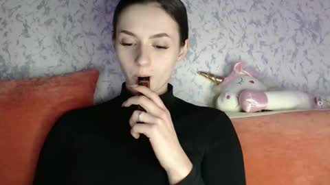Snapshot of only_ubutterfly chatting on January 18, 7:26 pm Amalia online show from January 18, 7:26 pm