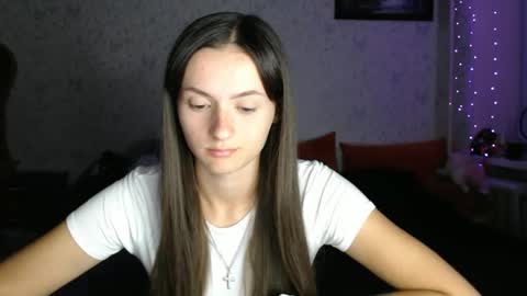 Snapshot of only_ubutterfly chatting on September 24, 6:03 pm Amalia online show from September 24, 6:03 pm