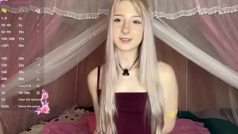 Eva online show from April 25, 8:27 am