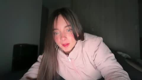 Sophia online show from May 18, 3:38 am