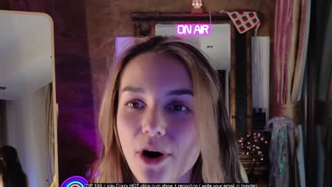 Snapshot of oooops__ chatting on December 7, 10:12 pm Eva online show from December 7, 10:12 pm