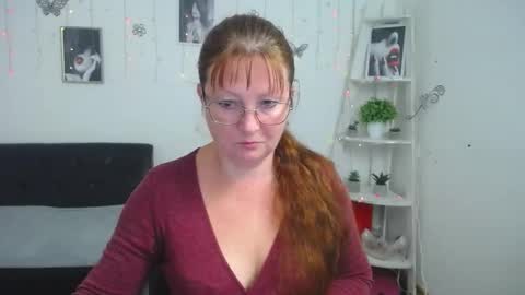 Snapshot of oovanessahotts chatting on September 27, 5:38 am Vanessa online show from September 27, 5:38 am