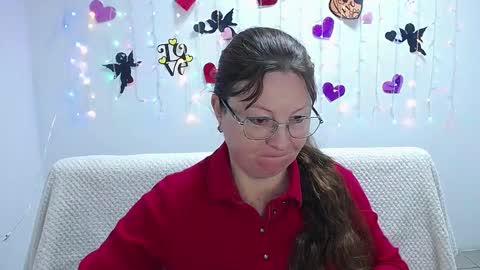 Snapshot of oovanessahotts chatting on February 21, 5:56 am Vanessa online show from February 21, 5:56 am