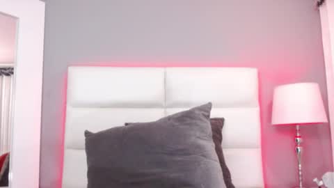 Orange Poison online show from March 3, 2:39 pm