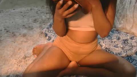 originalcali95 online show from February 23, 3:52 am