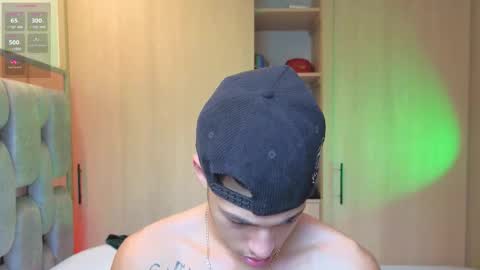 Orionblaze 69  online show from December 18, 8:59 pm