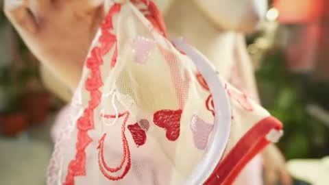 Orla online show from March 20, 2:27 am