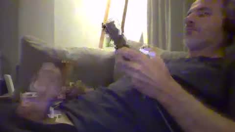 orwel09 online show from December 16, 6:59 pm