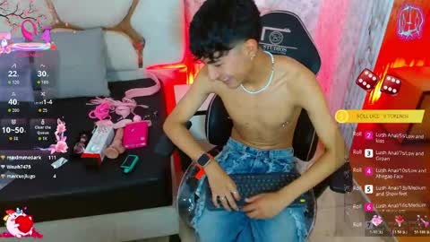 osamu_tay online show from April 14, 8:50 am