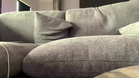 oscardreams online show from March 5, 5:40 am