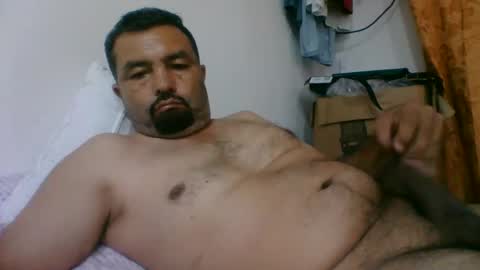 oscarjhe3512 online show from February 3, 2:30 am