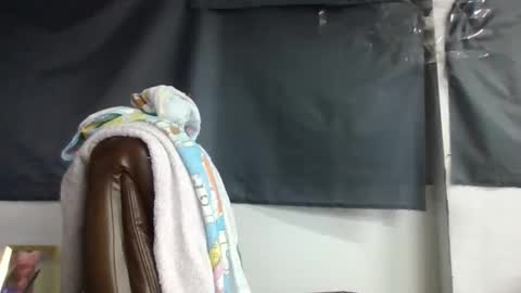 oscaryn_martell online show from March 21, 5:24 am