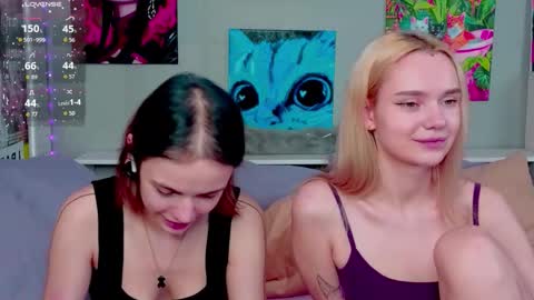 Heidi  online show from March 13, 12:41 pm