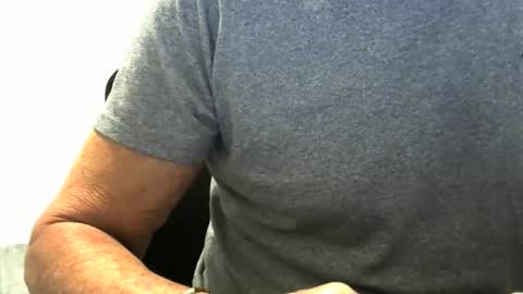 Ossi online show from October 25, 8:42 pm