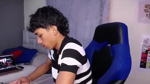 Snapshot of ostin_18hot chatting on September 12, 2:35 am ostin 18hot online show from September 12, 2:35 am