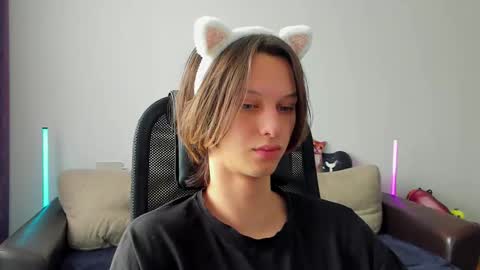 Ostin online show from March 6, 8:57 am