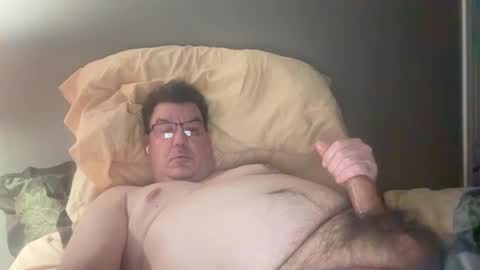 Snapshot of otter916 chatting on October 2, 2:43 am otter916 online show from October 2, 2:43 am