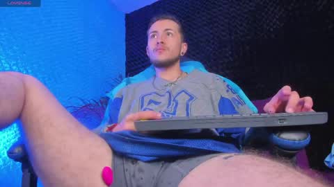 otter_wet online show from May 22, 9:27 am