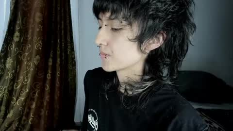 Otto 3 online show from March 11, 7:28 pm