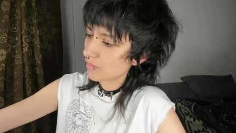 Otto 3 online show from March 3, 11:56 pm