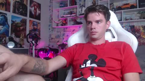 Snapshot of oxmikexo chatting on September 24, 12:12 pm Mike online show from September 24, 12:12 pm