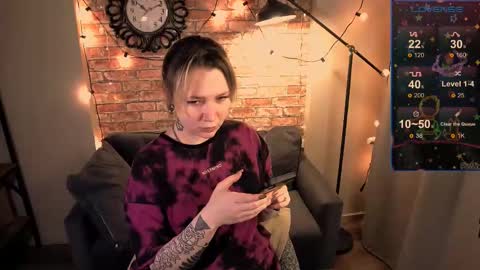 Snapshot of ozalin_green chatting on December 30, 8:10 am ozalin_green online show from December 30, 8:10 am
