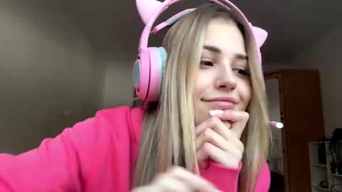 Eva online show from February 1, 10:23 am