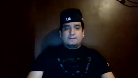 Snapshot of ozlo chatting on October 17, 8:35 pm ozlo online show from October 17, 8:35 pm