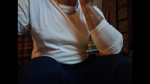 p326032 online show from November 6, 9:29 pm