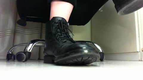 Pablo Meness online show from February 28, 10:06 pm