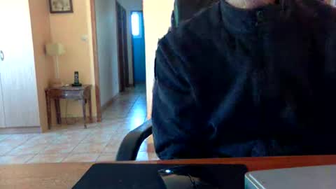 paca84 online show from October 17, 1:26 pm