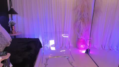 pamela online show from October 19, 5:12 am