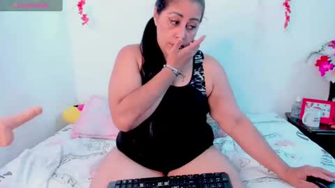 Snapshot of pamelaasshorny chatting on February 18, 8:58 pm Pamela online show from February 18, 8:58 pm