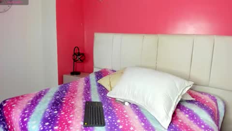 PamelaEvans   online show from January 14, 9:23 pm