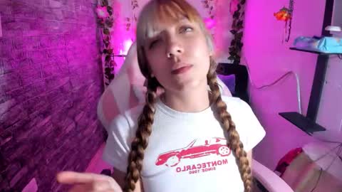 pamelajhonsom online show from February 5, 4:38 am