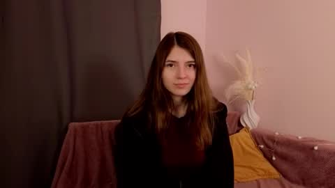 daniella online show from November 2, 7:36 pm