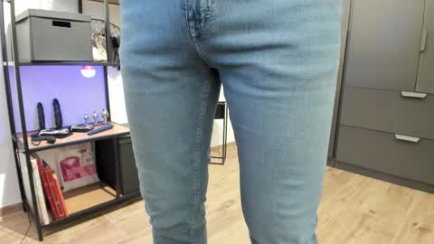 pampersandspanking online show from March 11, 5:05 pm