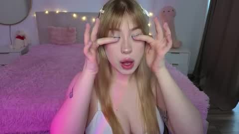 Lina online show from March 25, 8:21 am