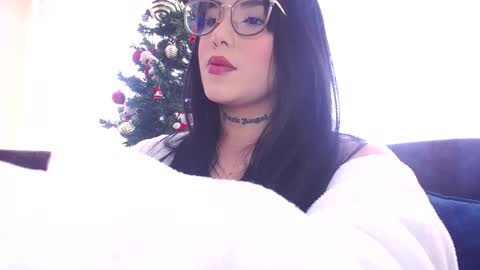 pandora__1 online show from December 16, 4:24 pm