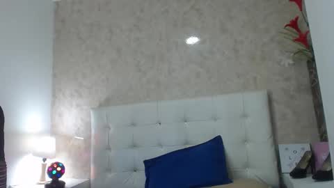 pantera_white online show from April 22, 11:50 am