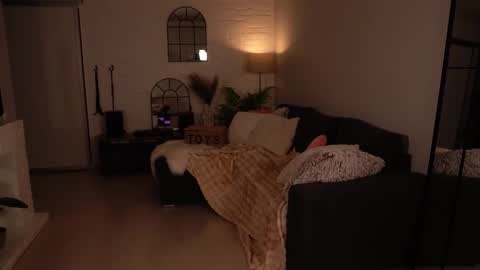 Kristina Kriss online show from March 4, 5:32 pm