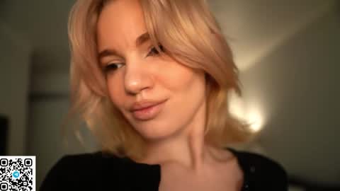 Kristina Kriss online show from March 26, 2:22 pm