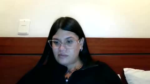 PAOLA EXCLUSIVAA online show from May 5, 10:59 pm