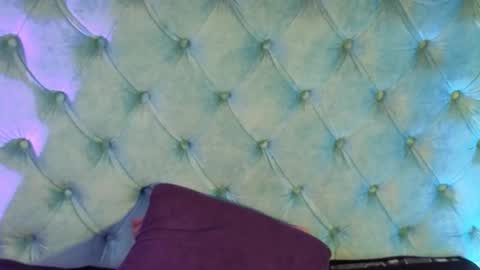 Paola Lyon online show from November 19, 6:50 pm