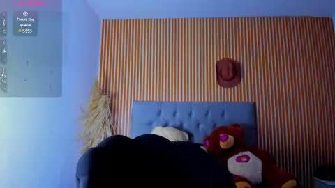 paola online show from June 27, 2:06 am