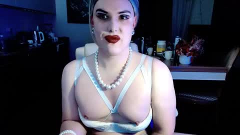 Sarina Williams online show from March 5, 12:58 pm