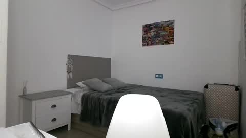 Paola Hard online show from November 26, 9:55 pm